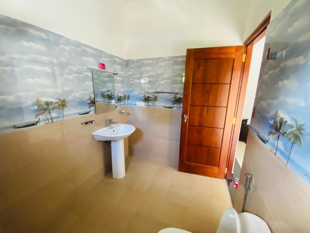 The Kingslayer Resort Negombo Exterior photo