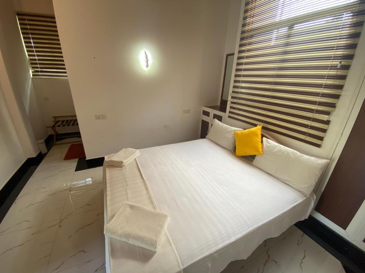 The Kingslayer Resort Negombo Exterior photo